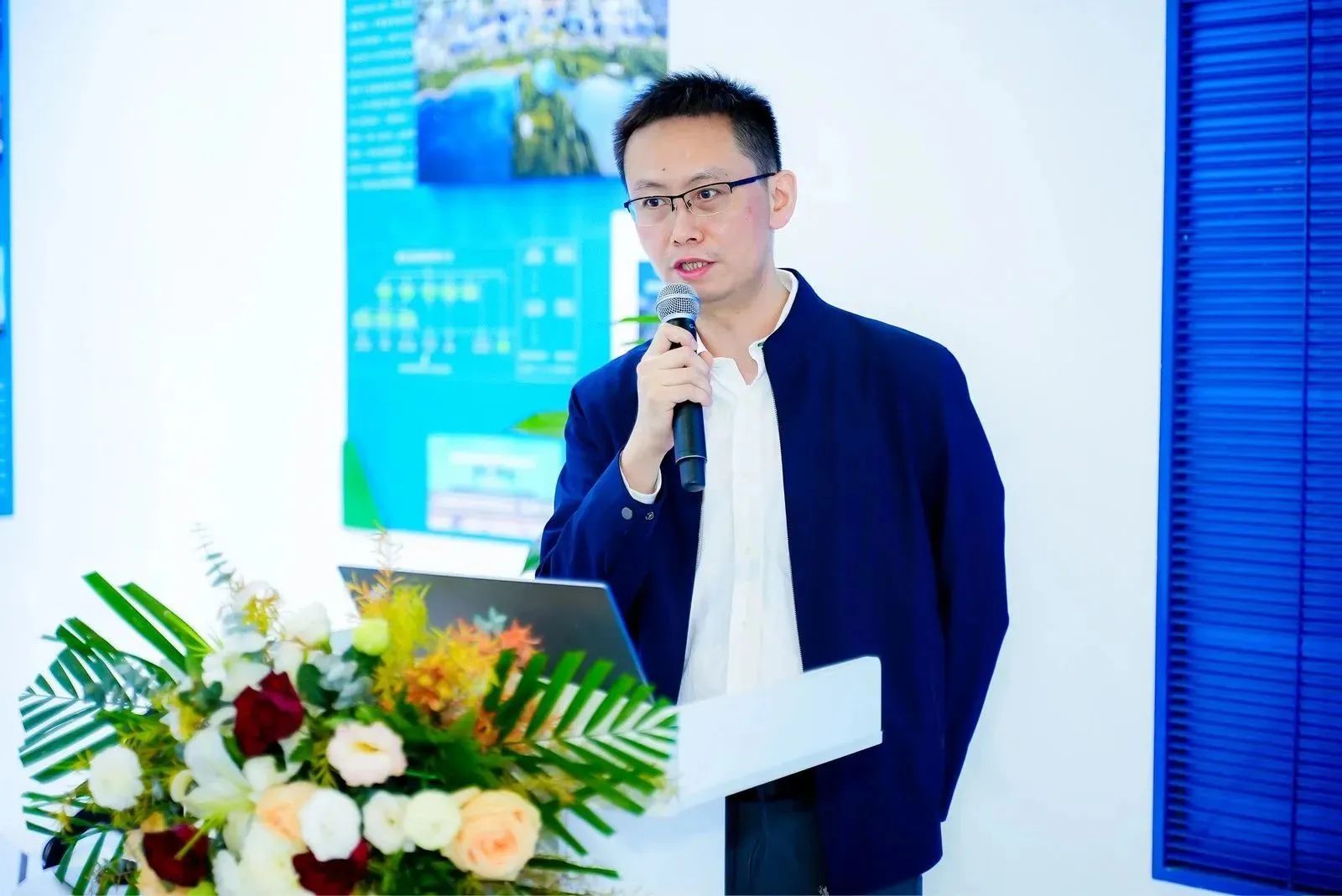 机器人酷游九州